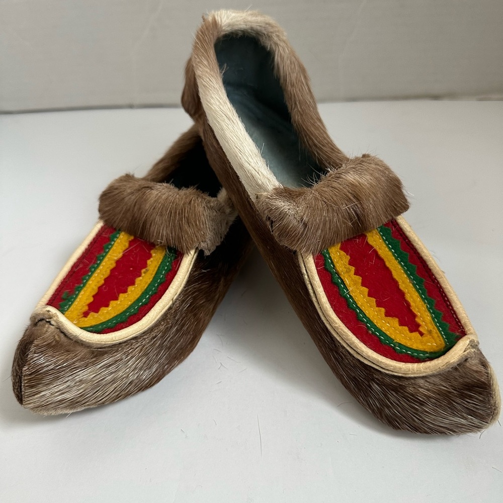 Reindeer Fur Shoe/ Slipper Size 8 1/2